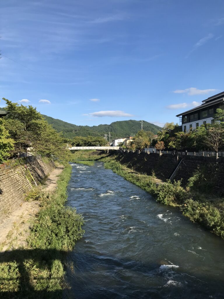 橋から見た風景