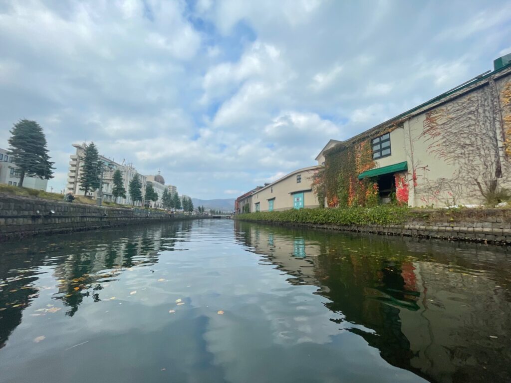 おたる運河浅草橋付近より